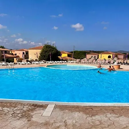 Loft Al Mirice - Pool & Beach, Vignola Mare