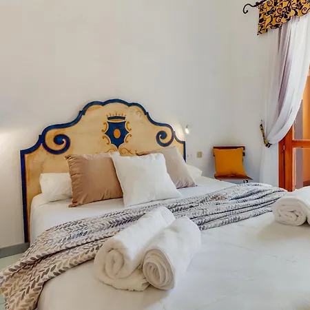 Loft Al Mirice - Pool & Beach, Hébergement de vacances *