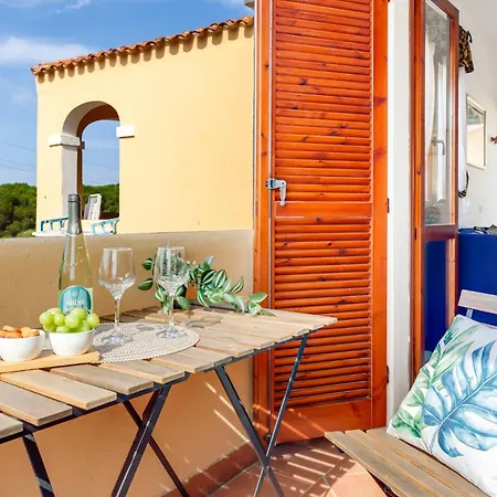 Hébergement de vacances Loft Al Mirice - Pool & Beach, Vignola Mare